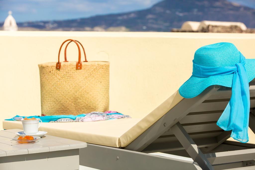 Love Nest With Hot Tub, Hammam & Outdoor Cinema Akrotírion Exterior foto
