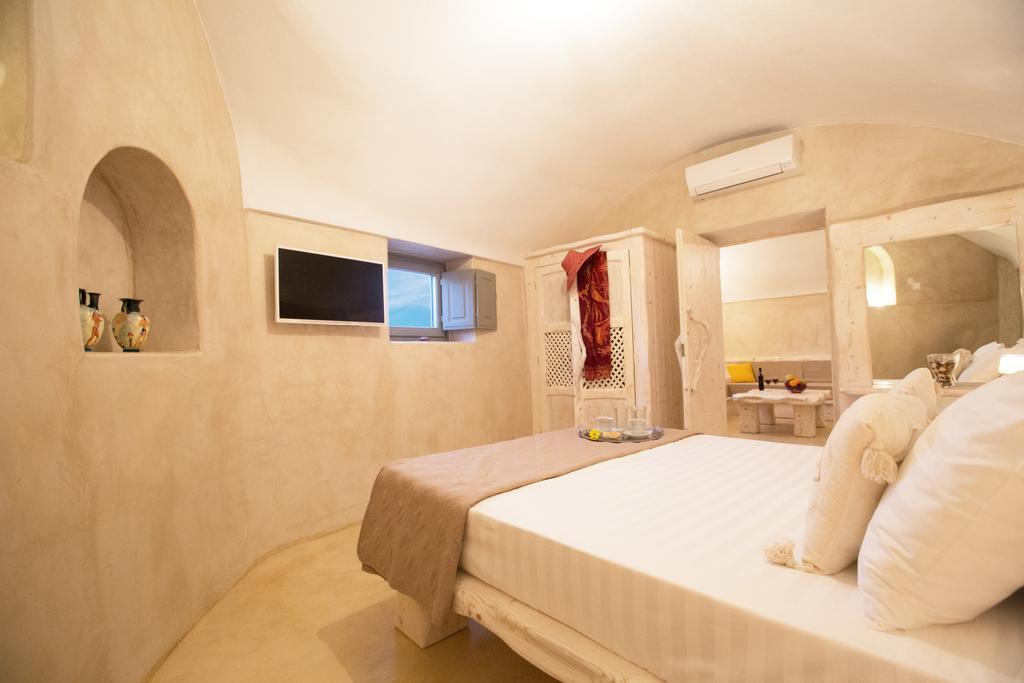 Love Nest With Hot Tub, Hammam & Outdoor Cinema Akrotírion Exterior foto